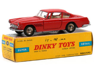 Lot 925 - DINKY TOYS FRANCE (1)
