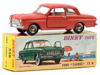Lot 937 - DINKY TOYS FRANCE (1)
