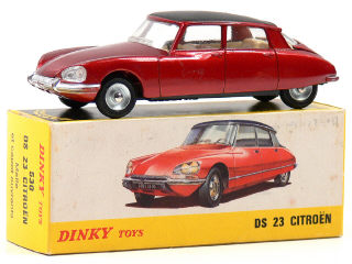 Lot 953 - DINKY TOYS FRANCE (1)
