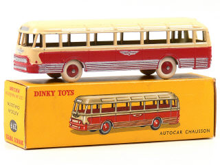 Lot 986 - DINKY TOYS FRANCE (1)