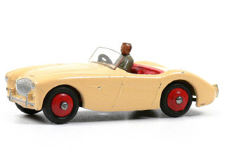 Lot 307 - DINKY TOYS (GB) (1)