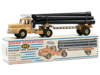 Lot 215 - DINKY TOYS (FRANCE) (1)