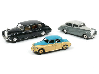 Lot 338 - DINKY TOYS GB (3)
