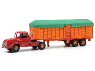 Lot 209 - DINKY TOYS (FRANCE) (1)