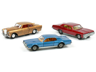 Lot 341 - DINKY TOYS GB (3)
