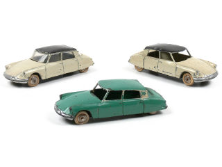 Lot 274 - DINKY TOYS FRANCE (3)