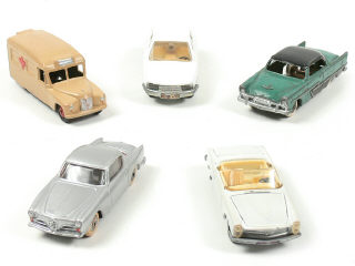 Lot 292 - DINKY TOYS FRANCE (5)