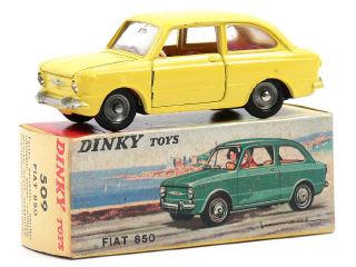 Lot 1034 - DINKY TOYS FRANCE (1)