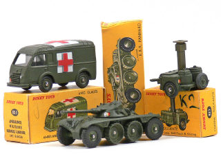 Lot 1367 - DINKY TOYS FRANCE (3)