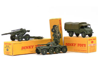 Lot 1366 - DINKY TOYS FRANCE (3)