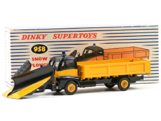 Lot 1448 - DINKY TOYS GB (1)
