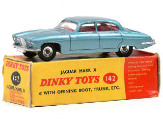 Lot 1399 - DINKY TOYS (GB) (1)