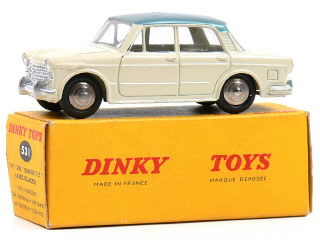 Lot 981 - DINKY TOYS FRANCE (1)