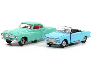 Lot 1311 - DINKY TOYS FRANCE (2)