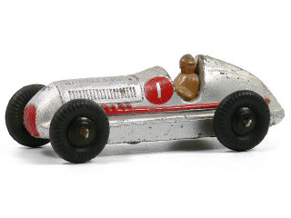 Lot 1382 - DINKY TOYS GB (1)