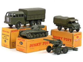 Lot 1374 - DINKY TOYS FRANCE (4)