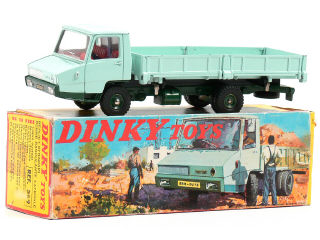 Lot 1231 - DINKY TOYS FRANCE (1)