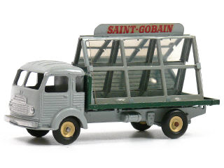 Lot 1177 - DINKY TOYS FRANCE (1)