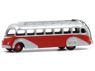 Lot 1136 - DINKY TOYS FRANCE (1)