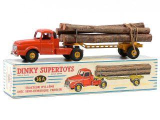 Lot 1184 - DINKY TOYS FRANCE (1)