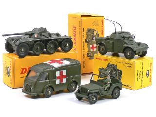 Lot 1370 - DINKY TOYS FRANCE (4)