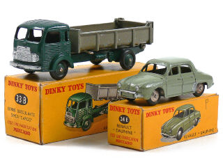 Lot 1325 - DINKY TOYS (FRANCE) (2)