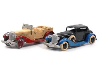Lot 1287 - DINKY TOYS (FRANCE) (2)