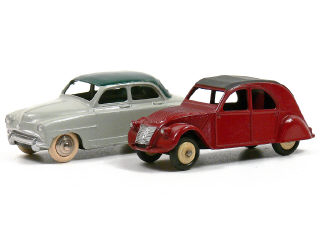 Lot 1307 - DINKY TOYS FRANCE (2)