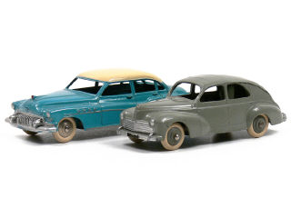 Lot 1306 - DINKY TOYS FRANCE (2)