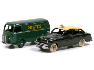 Lot 1316 - DINKY TOYS (FRANCE) (2)