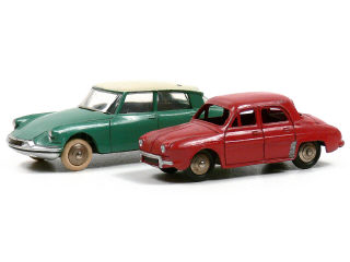 Lot 1297 - DINKY TOYS (FRANCE) (2)