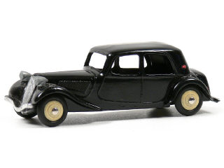 Lot 169 - DINKY TOYS (FRANCE) (1)