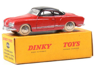 Lot 197 - DINKY TOYS FRANCE (1)