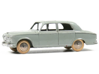 Lot 181 - DINKY TOYS FRANCE (1)