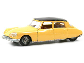 Lot 93 - POLITOYS (ITALY) (1)