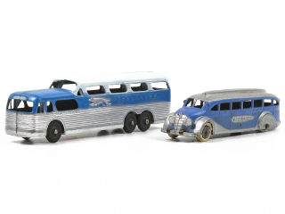 Lot 106 - TOOTSIETOY (USA) (2)