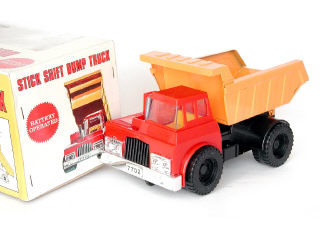 Lot 101 - T.N. (JAPAN) (1)
