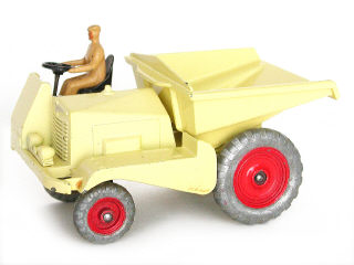 Lot 139 - DINKY TOYS (GB) (1)