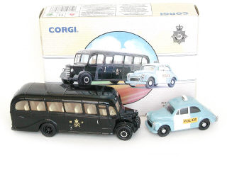 Lot 201 - CORGI TOYS (GB) (1)