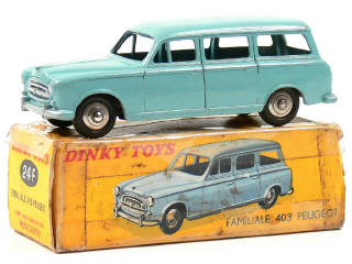 Lot 319 - DINKY TOYS FRANCE (1)