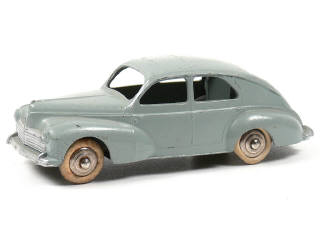 Lot 333 - DINKY TOYS FRANCE (1)