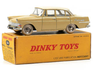Lot 375 - DINKY TOYS FRANCE (1)