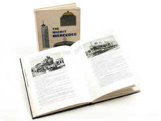 Lot 163 - MOTORBOOKS INTERNATIONAL & EDITIONS DOMINIQUE VINCENT & CIE (2)
