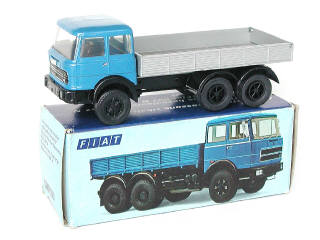 Lot 83 - OLD CARS (ITALY) (1)