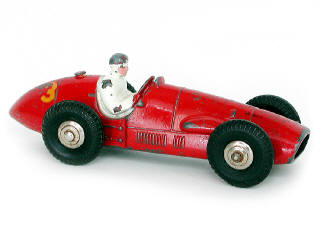 Lot 95 - DINKY TOYS FRANCE (1)