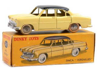 Lot 1146 - DINKY TOYS FRANCE (1)