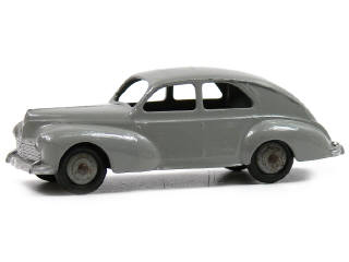 Lot 1119 - DINKY TOYS FRANCE (1)