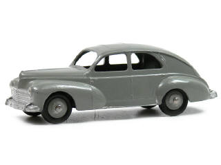 Lot 1110 - DINKY TOYS FRANCE (1)