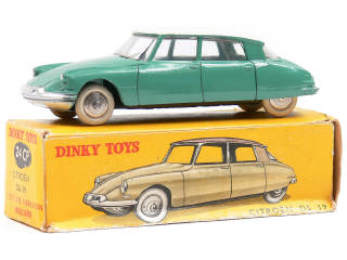 Lot 1063 - DINKY TOYS FRANCE (1)