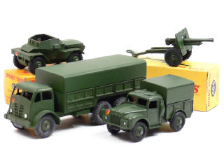 Lot 804 - DINKY TOYS GB (4)